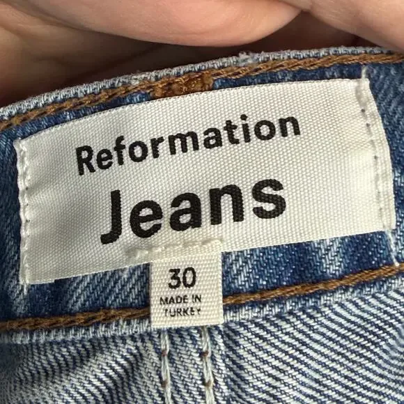 Reformation Cynthia High Rise Relaxed Straight Blue Jeans Button Fly Size 30 - Picture 7 of 7